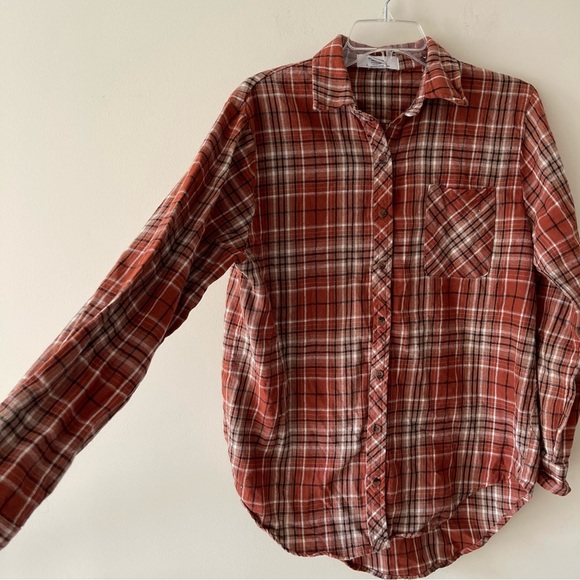Orange and Brown Plaid Button-front Oversized Flannel Shirt - Picture 3 of 6
